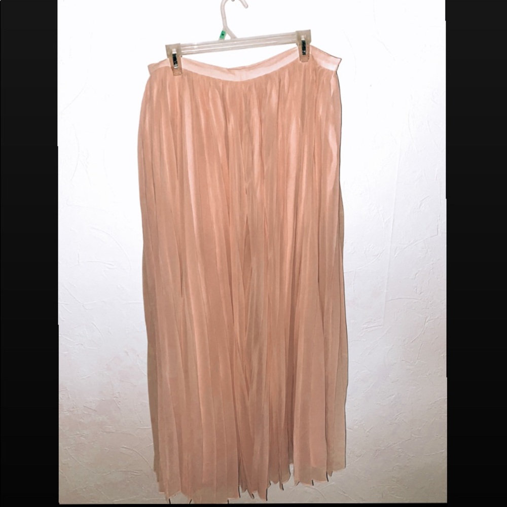 Dainty Jewells Skirt - Picture 1 of 1